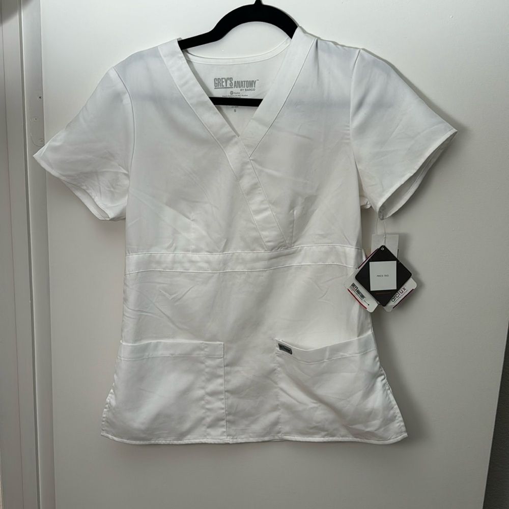Grey’s Anatomy Small White Scrub Top
